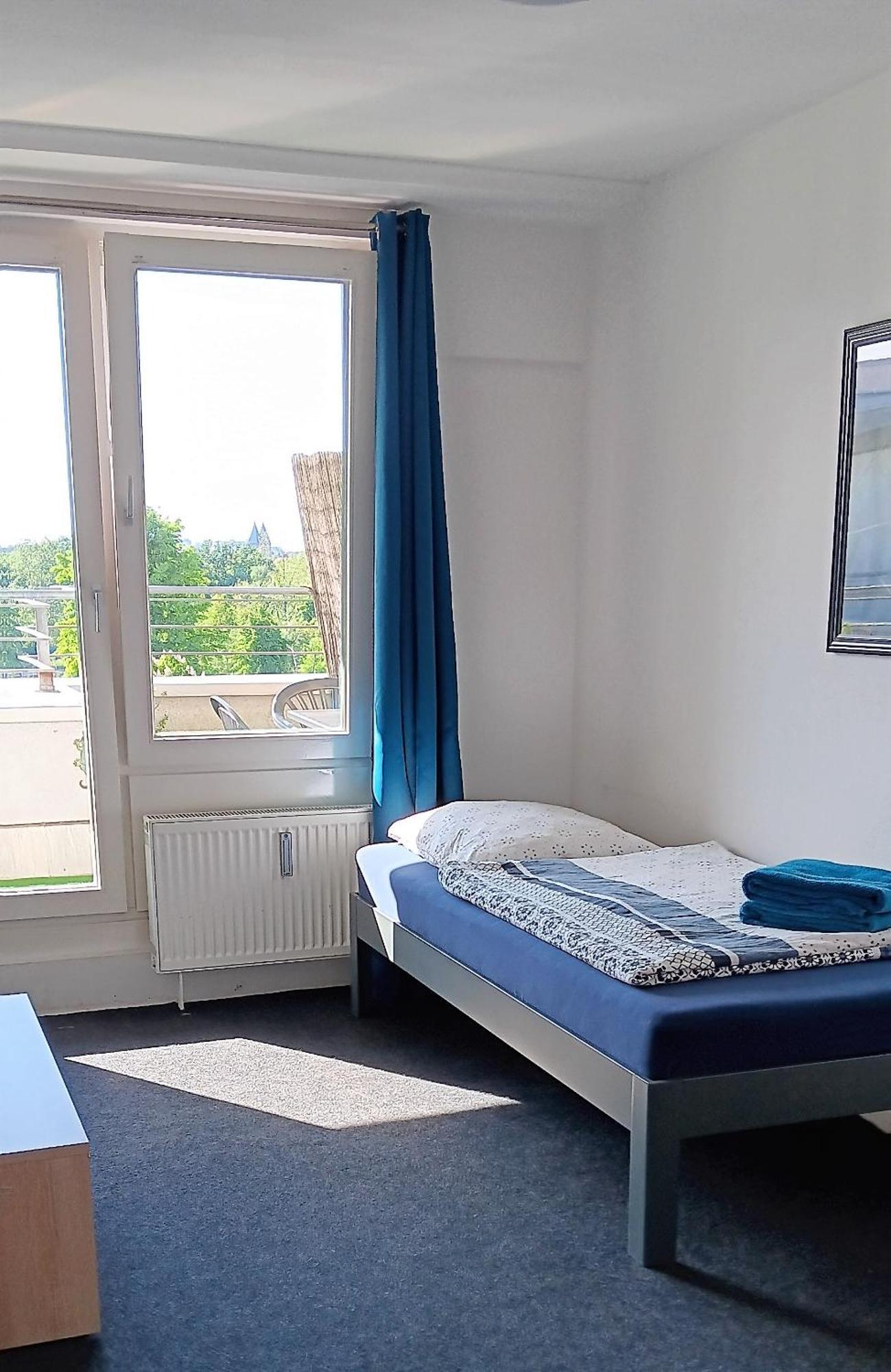 Zimmer Zentral In Berlin Exteriör bild